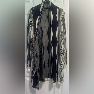 Women's Sisters Blue and White Patterned Open Cardigan Sweater